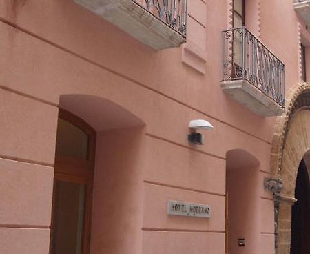 Hotel Moderno Trapani Kültér fotó